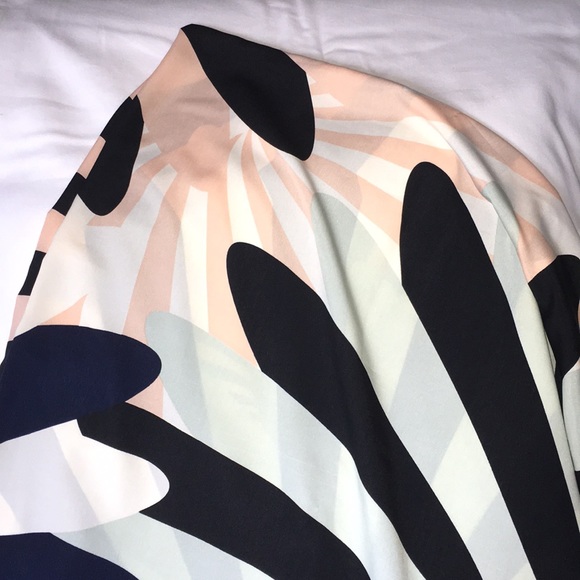 Square scarf /shawl - Picture 3 of 6